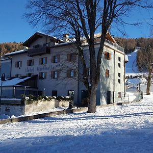 Hotel Martinella Folgaria Exterior photo