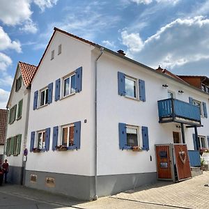 Gastehaus Sellemols Ferienhaus Winzer Lejlighed Heuchelheim-Klingen Exterior photo