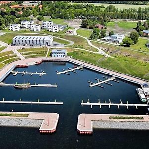 Fewo Seeblick - Direkt Am Hafen Lejlighed Grossraeschen Exterior photo