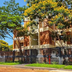 Aparthotel Los Laureles San Lorenzo de la Frontera Exterior photo