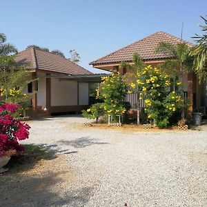 Bantung Resort Sukhothai Exterior photo