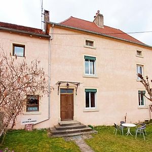 Les Deux Licornes Villa Anchenoncourt-et-Chazel Exterior photo