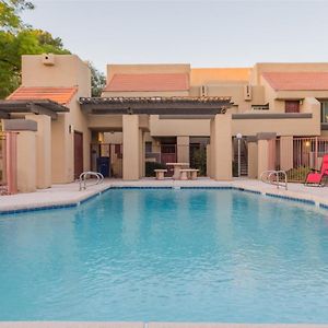 Cozy Condo Near Mcc With Pool, Bbq, Covered Parking Mesa Exterior photo