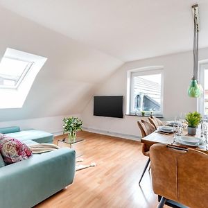 Madame Flens - Komfortable Wohnung Mit 3 Schlafzimmern Im 3 Og Flensborg Exterior photo