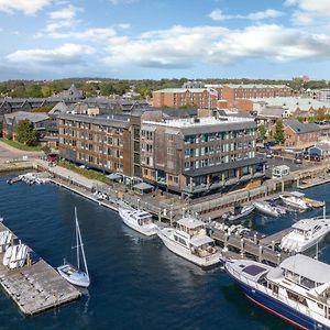 Club Wyndham Inn On Long Wharf Newport Tower Exterior photo