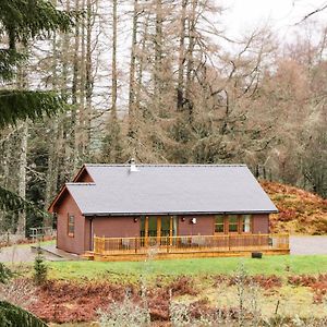 Fersit Log Cottage Roybridge Exterior photo