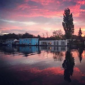 Amster Houseboat Bed Without Breakfast Bed and Breakfast Amsterdam Exterior photo