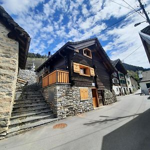 Baita Dal Gat By Quokka 360 - Modern Wooden Chalet In Faido Lejlighed Sobrio Exterior photo