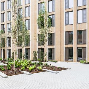 Contemporary Studios At Chapter White City In London Exterior photo