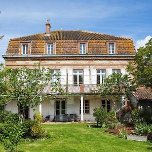 Au Coeur Des Elements Bed and Breakfast Saint-Nicolas-de-la-Grave Exterior photo