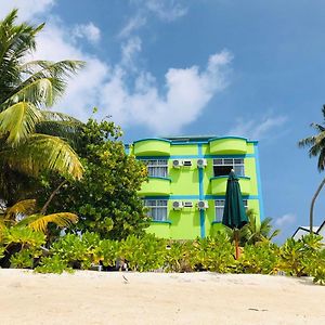 Hus i South Male Atoll på 320 m². Soveværelser: 11. Private badeværelser: 12. Guraidhoo  Exterior photo