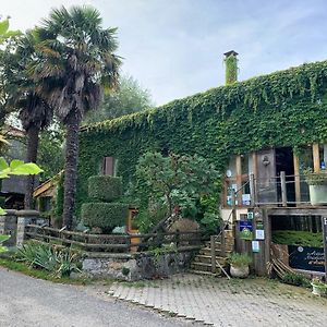 Haras Picard Du Sant Bed and Breakfast Lasserre  Exterior photo