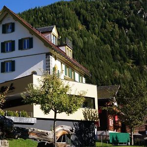 Hotel Vallatscha Curaglia Exterior photo