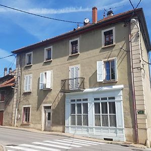 Grand Studio Et Jolies Chambres A Louer Passins Exterior photo