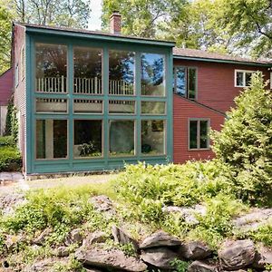 River House In The Heart Of Middlebury Lejlighed Exterior photo