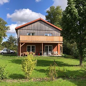 Farm-Chalet Renzow Lejlighed Exterior photo