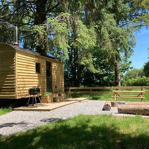 Swaledale Shepherd'S Hut Hotel Newton Abbot Exterior photo