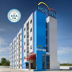 Hop Inn Sakon Nakhon Exterior photo