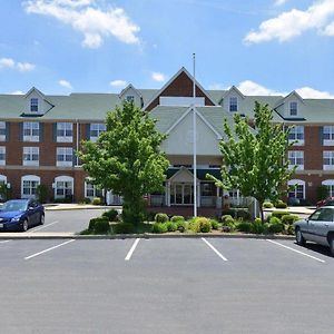 Blisspoint Inn & Suites Marion Exterior photo