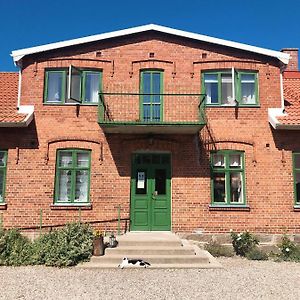 Farmors Lycka Bed and Breakfast Kivik Exterior photo