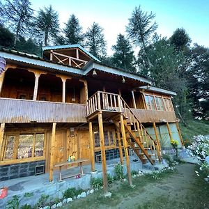 Rustic Wood House Bed and Breakfast Banjār Exterior photo