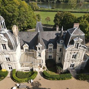 Chateau Le Fresne Hotel Bouchemaine Exterior photo