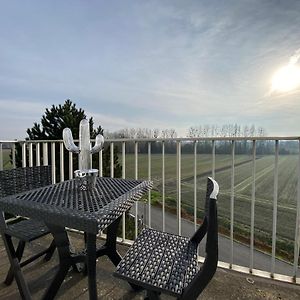 Panorama Balcony Lejlighed Pontorson Exterior photo