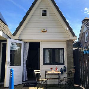 Little House In Amsterdam Bed and Breakfast Exterior photo