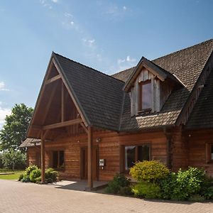 Cedrovy Penzion Hotel Dobrikov Exterior photo