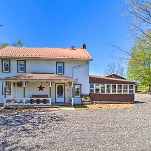 Lovely Mifflinburg Farmhouse - Multiple Decks Villa Exterior photo