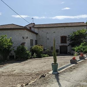 Maison De Vacances L'Hermione Villa Villeneuve-sur-Vere Exterior photo