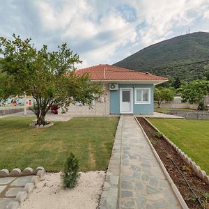 Bungalow Episkopiko Villa Ioannina Exterior photo