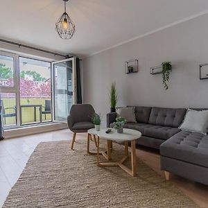 Spreewald-Apartment, 75Qm, 2 Schlafzimmer, Tiefgarage, Balkon, Netflix, Waschtrockner Cottbus Exterior photo