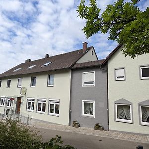 Zum Schwarzen Baeren Hotel Vohenstrauss Exterior photo