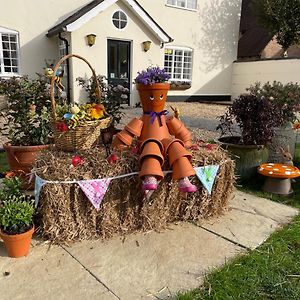 St Leonards Farmhouse Bed and Breakfast Blandford Forum Exterior photo