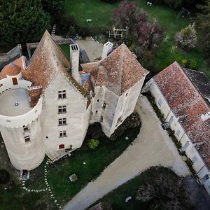 Grand Gite Au Chateau De Betz-Le-Chateau Villa Exterior photo