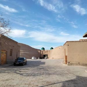 Khan Hotel Khiva Exterior photo