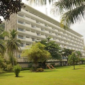 Grand Inna Samudra Beach Pelabuhanratu Exterior photo