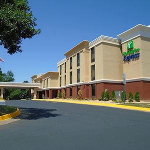 Holiday Inn Express Hotel & Suites Midlothian Turnpike, An Ihg Hotel Richmond Exterior photo