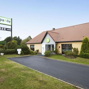 Campanile Lille Sud - Douai Cuincy Hotel Exterior photo