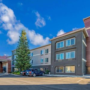 La Quinta By Wyndham Bakersfield North Hotel Exterior photo