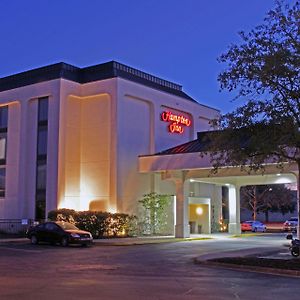 Hampton Inn Norfolk/Chesapeake - Greenbrier Area Exterior photo