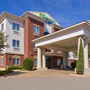 Holiday Inn Express Hotel & Suites Abilene Mall South, An Ihg Hotel Exterior photo