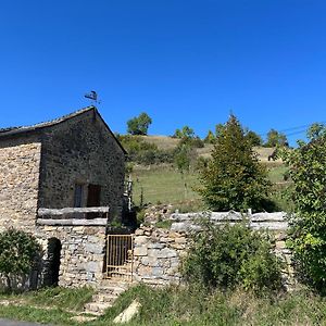 Le Col De Perjuret Lejlighed Fraissinet-de-Fourques Exterior photo