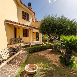 Casa Vacanze L'Ulivo Villa Sant'Antìoco Exterior photo