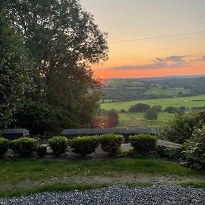 Efail Y Garn Bed and Breakfast Swansea Exterior photo