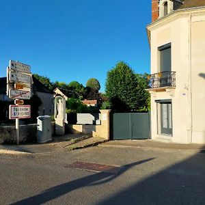 Le Heron Bleu De La Brenne Bed and Breakfast Tournon-Saint-Martin Exterior photo