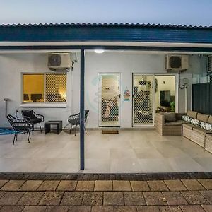 Zen Hideaway Cozy 2-Br/2-Ba Modern Unit In Alawa Lejlighed Casuarina Exterior photo