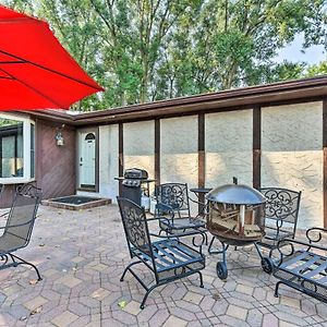 Dog-Friendly Eden Prairie Escape Near Beach! Lejlighed Exterior photo