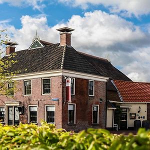 Teades Plak Bij De Herberg Van Smallingerland Hotel Rottevalle Exterior photo